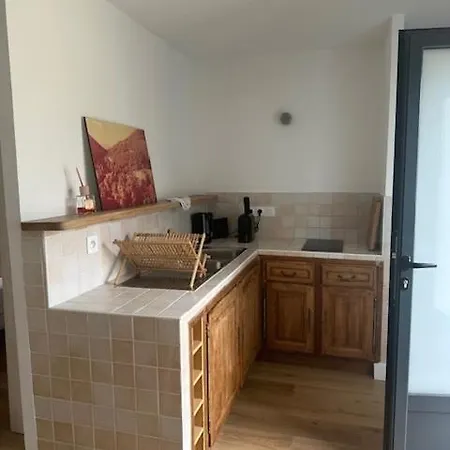 Climatise Avec Terrasse Privative Corte (Corsica)