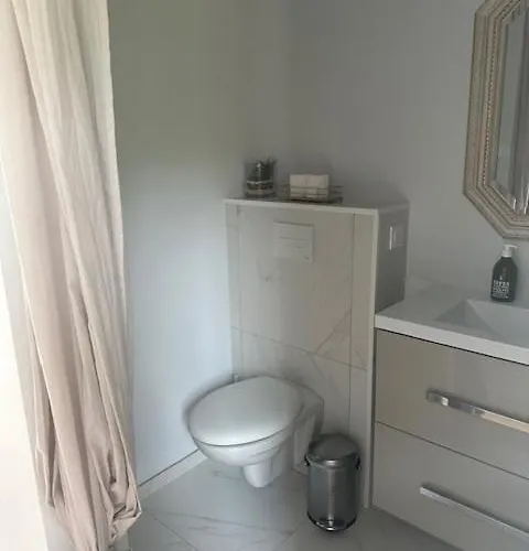 Climatise Avec Terrasse Privative